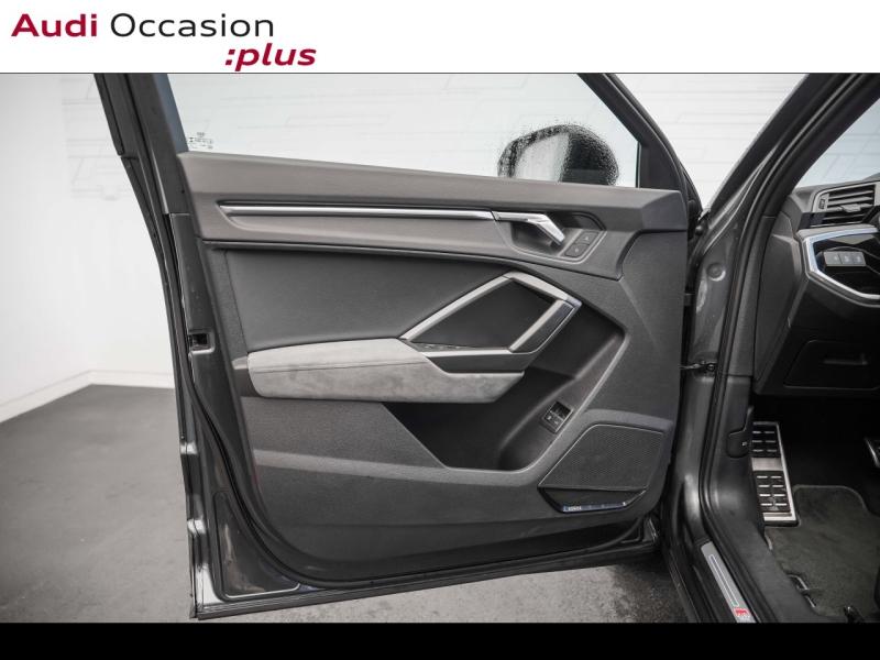 Voitures occasions Audi Q3 Sportback S line Vélizy-Villacoublay