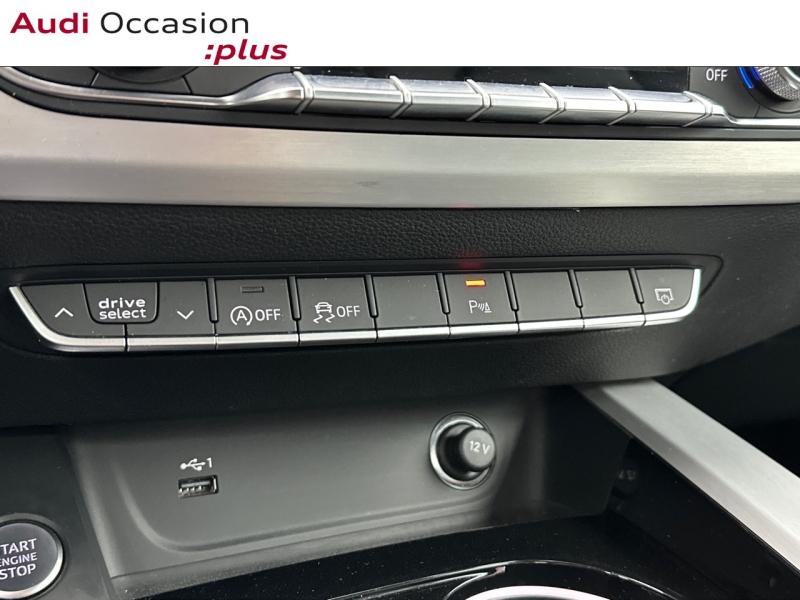 Voitures occasions Audi A5 Cabriolet S line Vélizy-Villacoublay