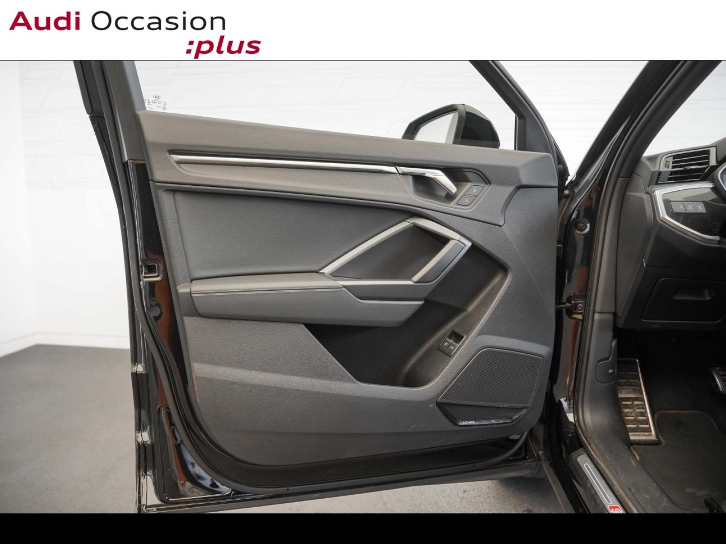 Voitures occasions Audi Q3 Sportback S line Vélizy-Villacoublay