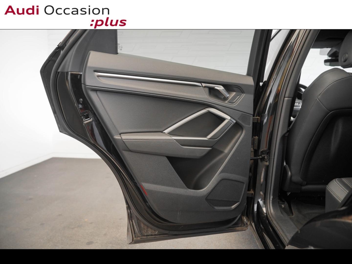 Voitures occasions Audi Q3 Sportback S line Vélizy-Villacoublay