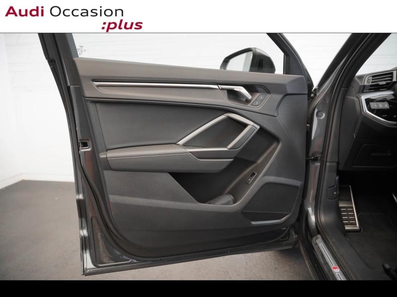 Voitures occasions Audi Q3 Sportback S line Vélizy-Villacoublay