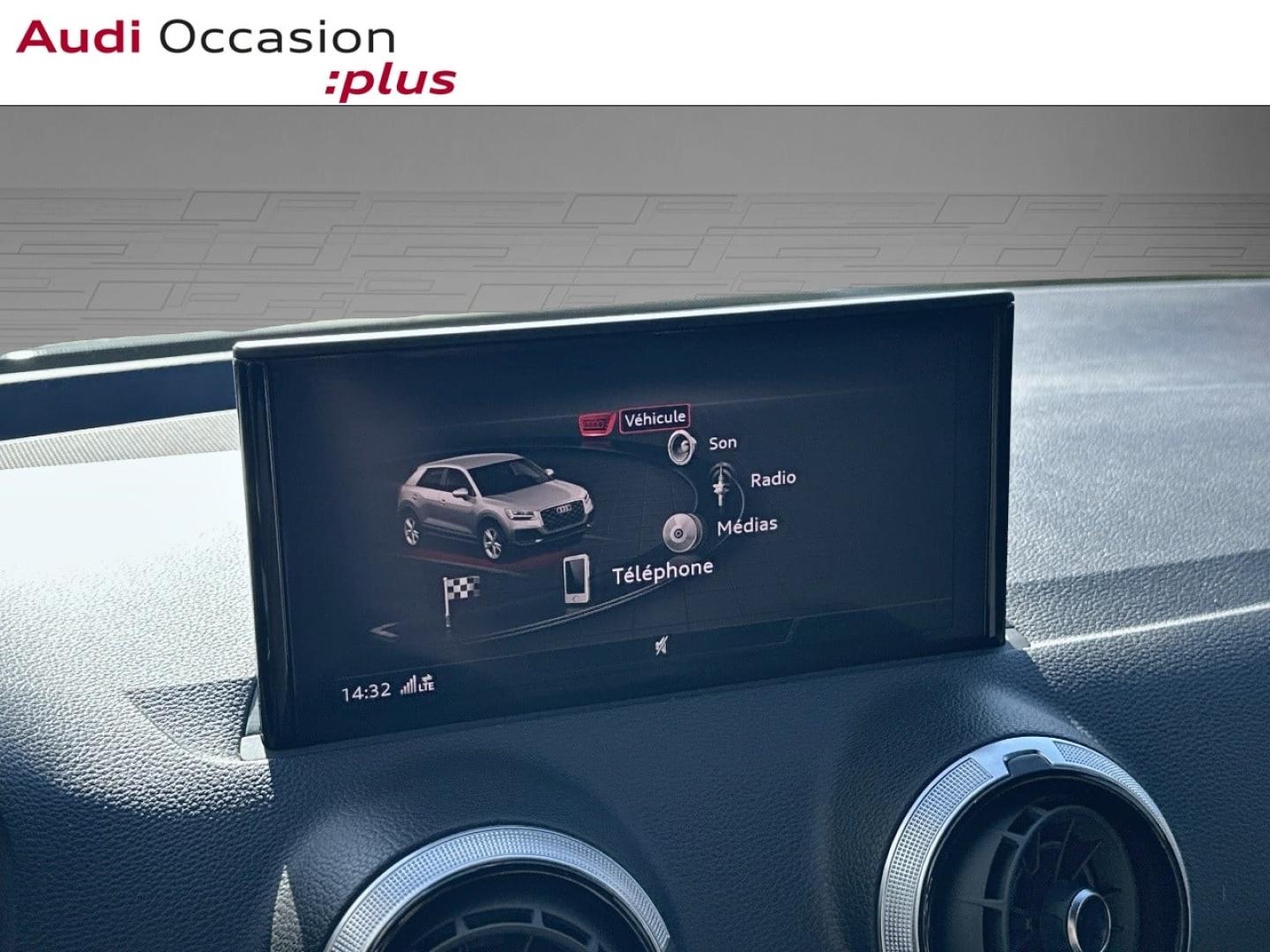 Voitures occasions Audi Q2 S line Plus Vélizy-Villacoublay