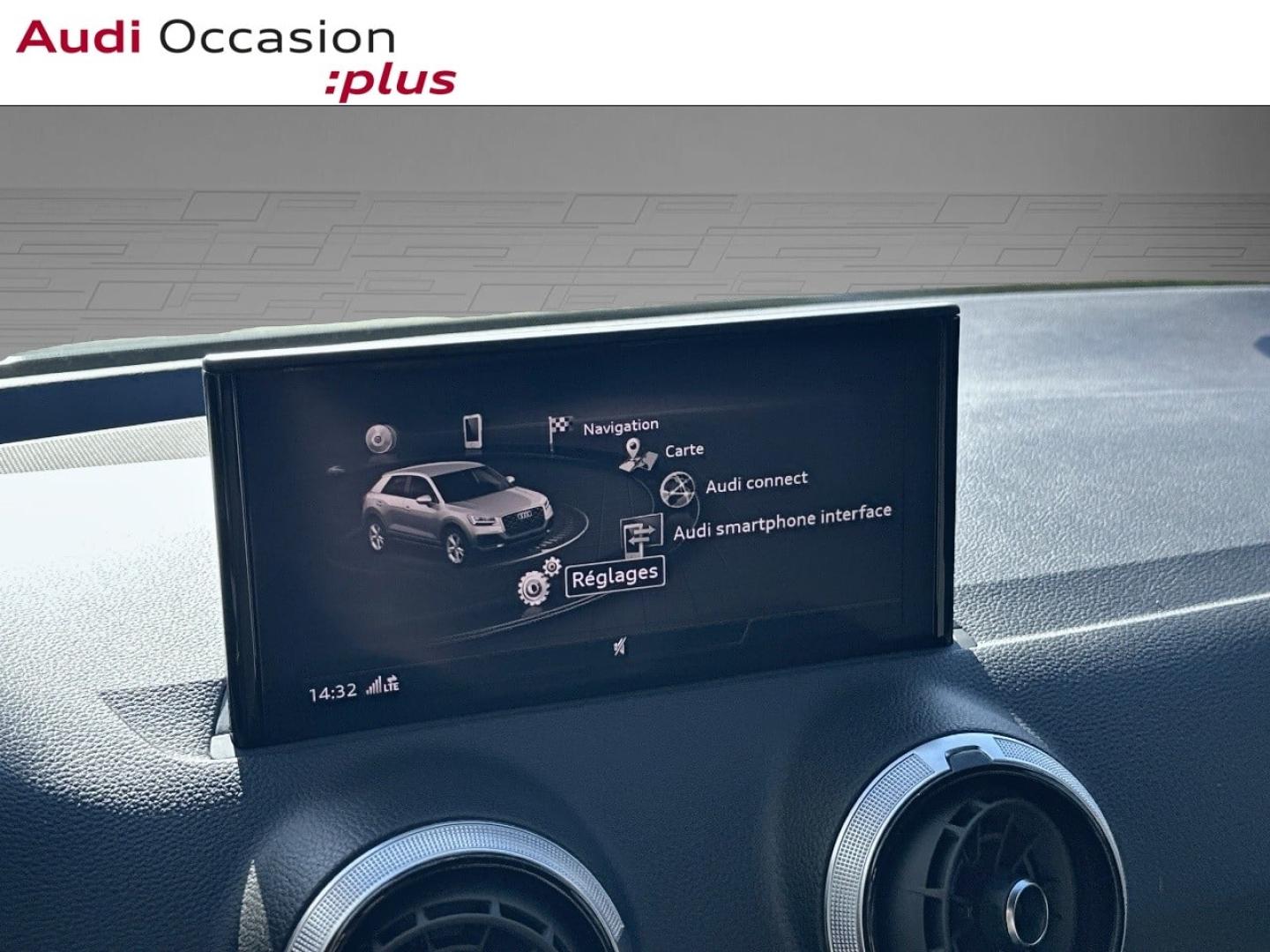 Voitures occasions Audi Q2 S line Plus Vélizy-Villacoublay