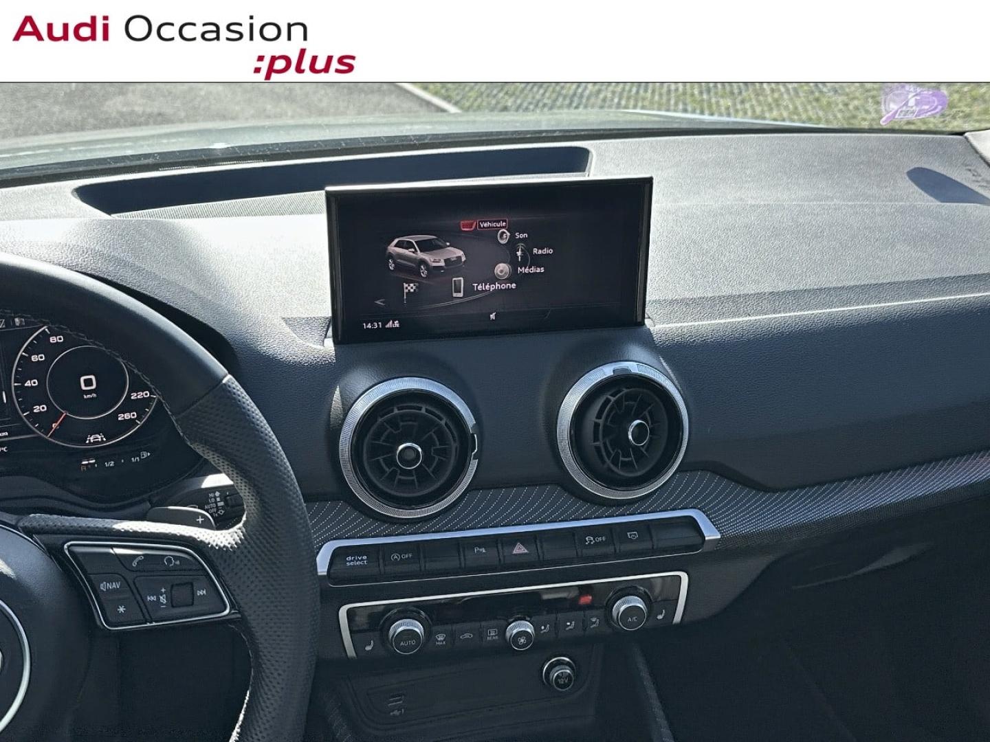 Voitures occasions Audi Q2 S line Plus Vélizy-Villacoublay