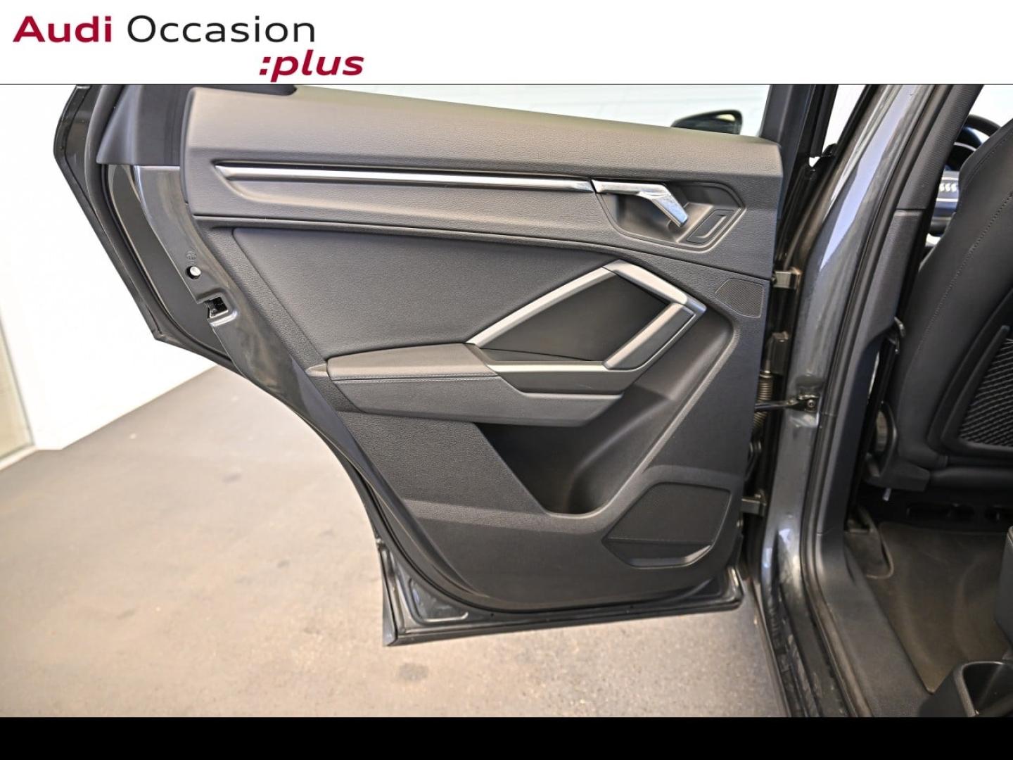 Voitures occasions Audi Q3 Sportback S line Vélizy-Villacoublay