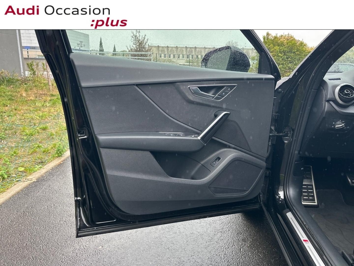 Voitures occasions Audi Q2 S line Vélizy-Villacoublay