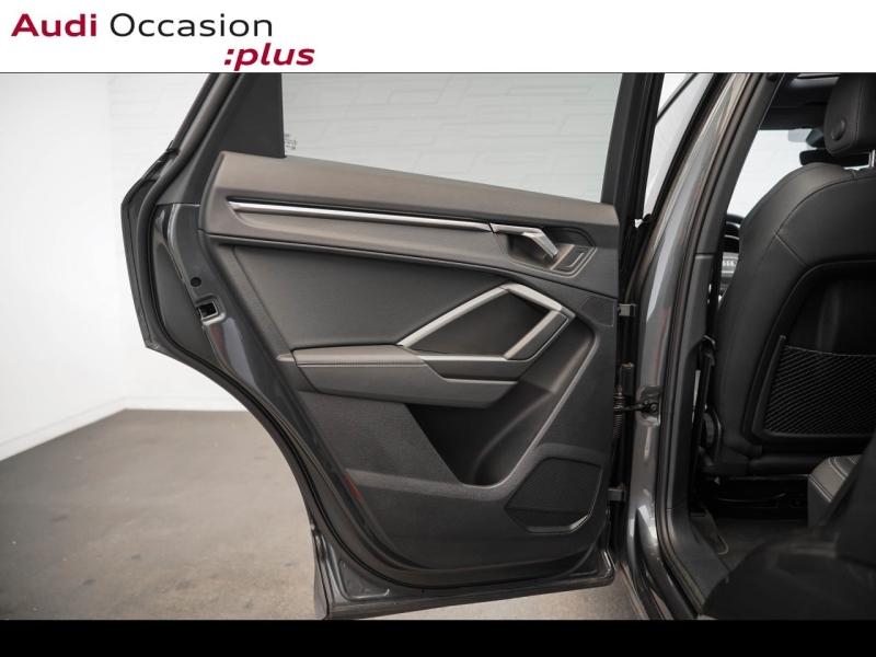Voitures occasions Audi Q3 S line Vélizy-Villacoublay