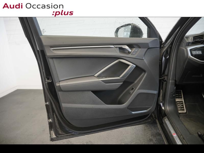 Voitures occasions Audi Q3 Sportback S line Vélizy-Villacoublay