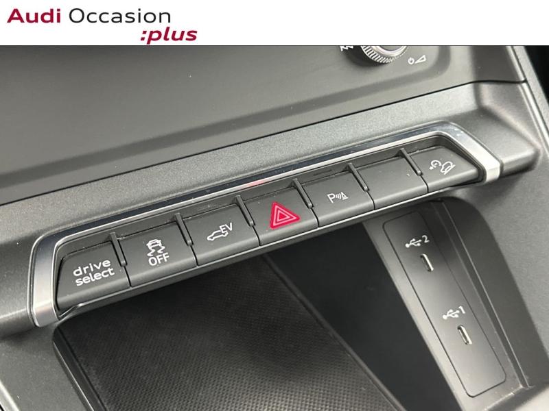 Voitures occasions Audi Q3 Sportback S line Vélizy-Villacoublay