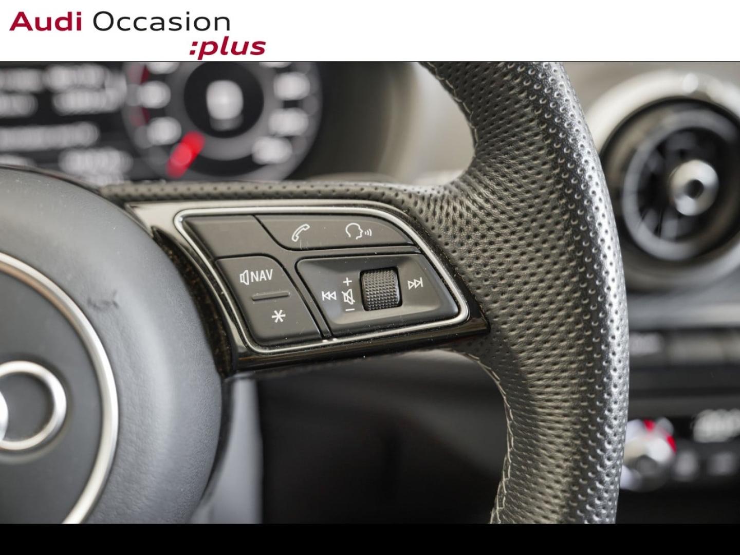 Voitures occasions Audi Q2 S line Plus Vélizy-Villacoublay