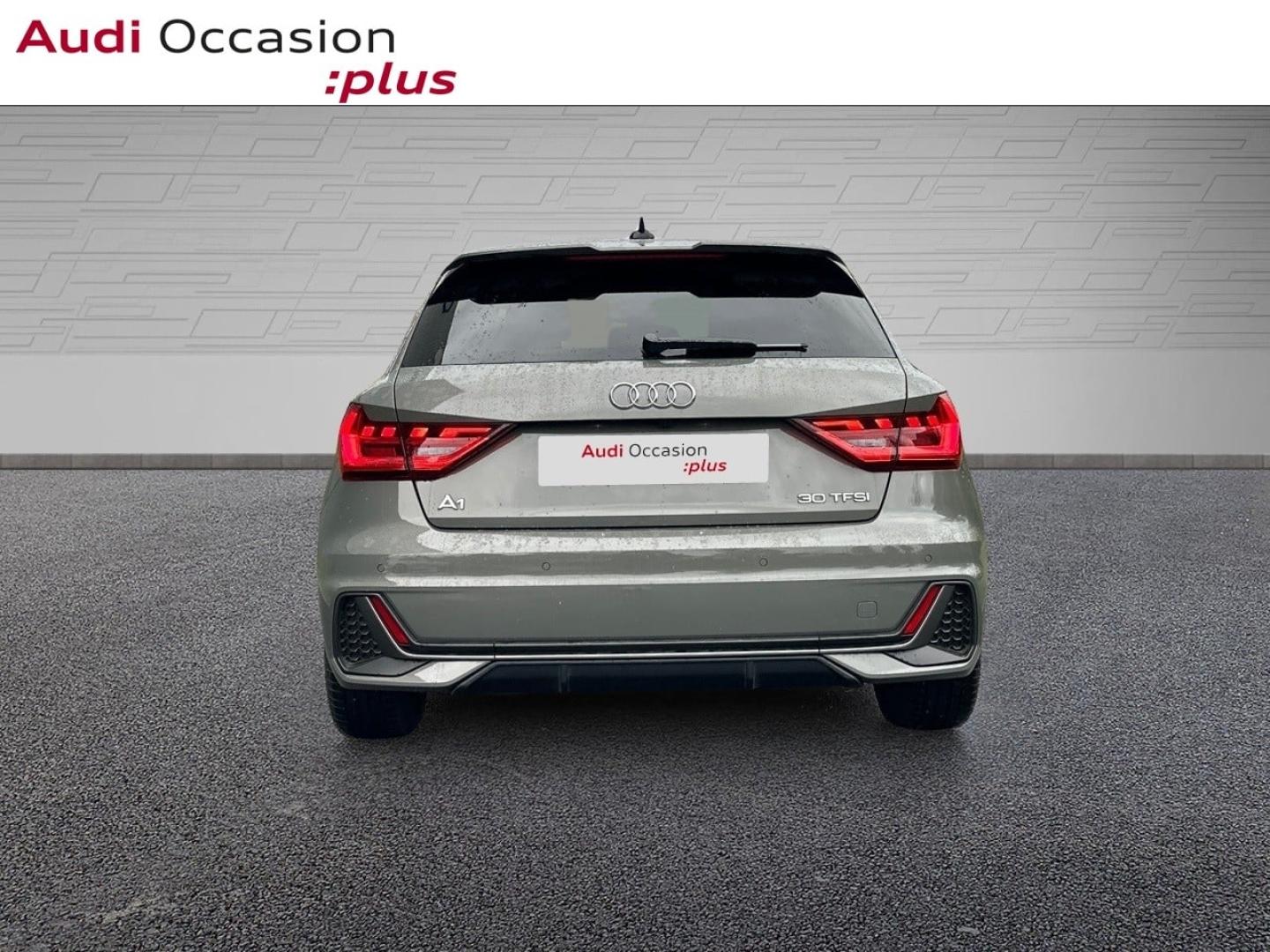 Voitures occasions Audi A1 Sportback S line Vélizy-Villacoublay