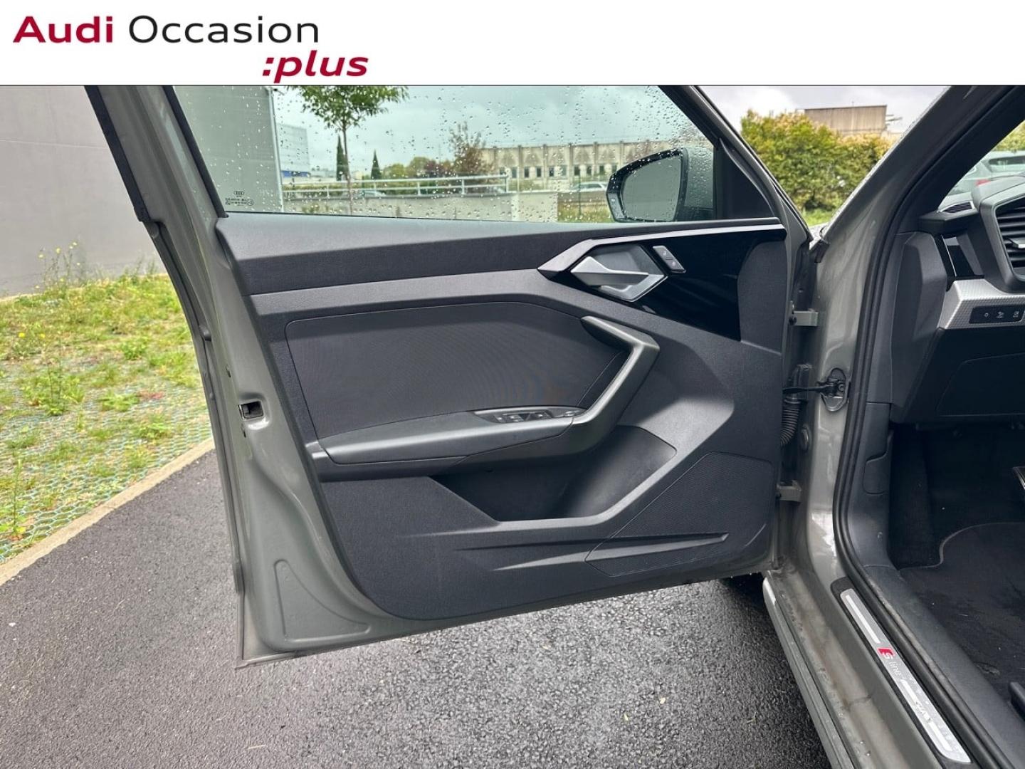 Voitures occasions Audi A1 Sportback S line Vélizy-Villacoublay