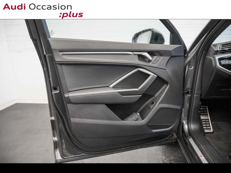 Voitures occasions Audi Q3 Sportback S line Vélizy-Villacoublay