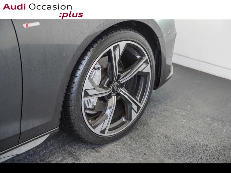 Voitures occasions Audi A4 Avant S line Vélizy-Villacoublay