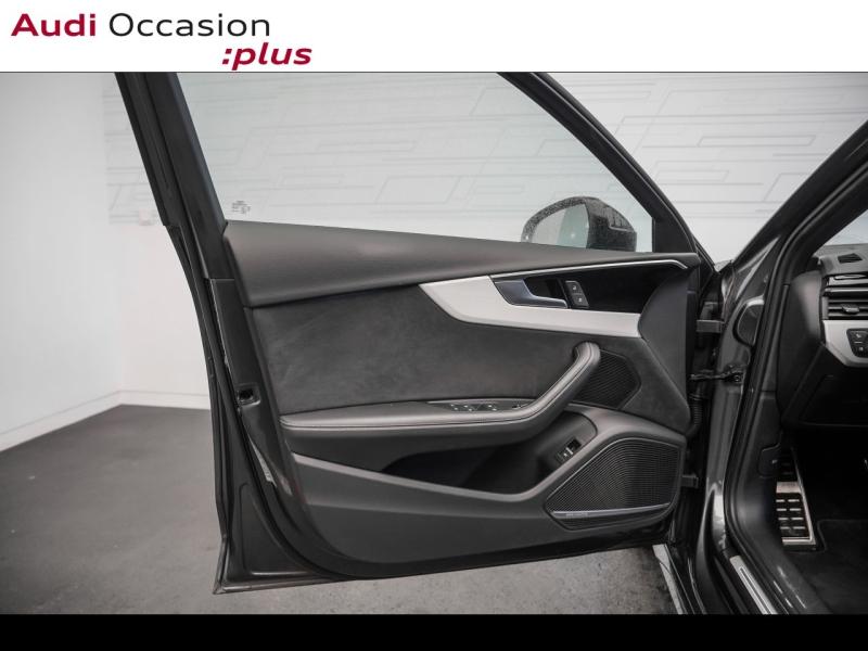 Voitures occasions Audi A4 Avant S line Vélizy-Villacoublay