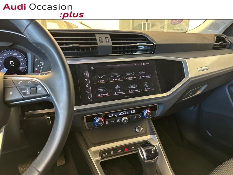Voitures occasions Audi Q3 Business line Vélizy-Villacoublay