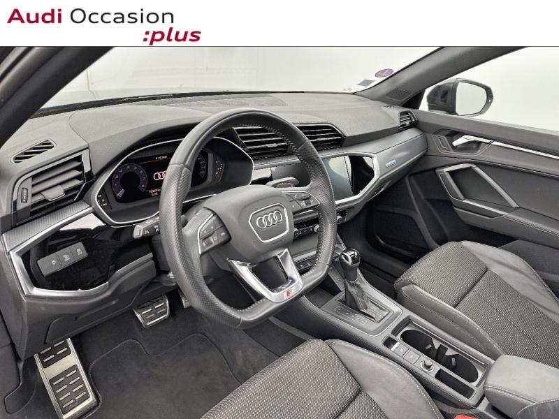 Voitures occasions Audi Q3 S line Vélizy-Villacoublay