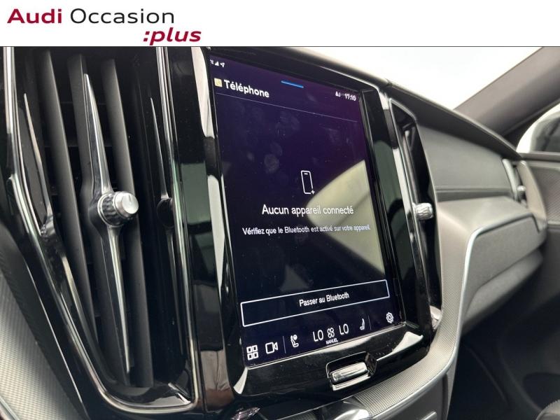 Voitures occasions VOLVO XC60 Ultimate Style Dark Vélizy-Villacoublay