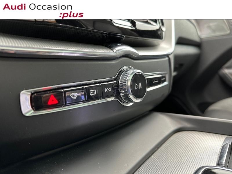 Voitures occasions VOLVO XC60 Ultimate Style Dark Vélizy-Villacoublay