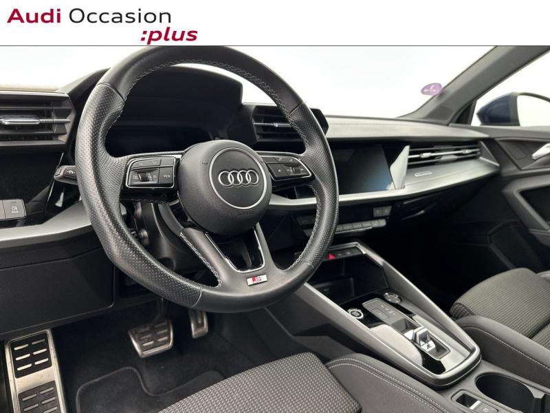 Voitures occasions Audi A3 Berline S line Vélizy-Villacoublay