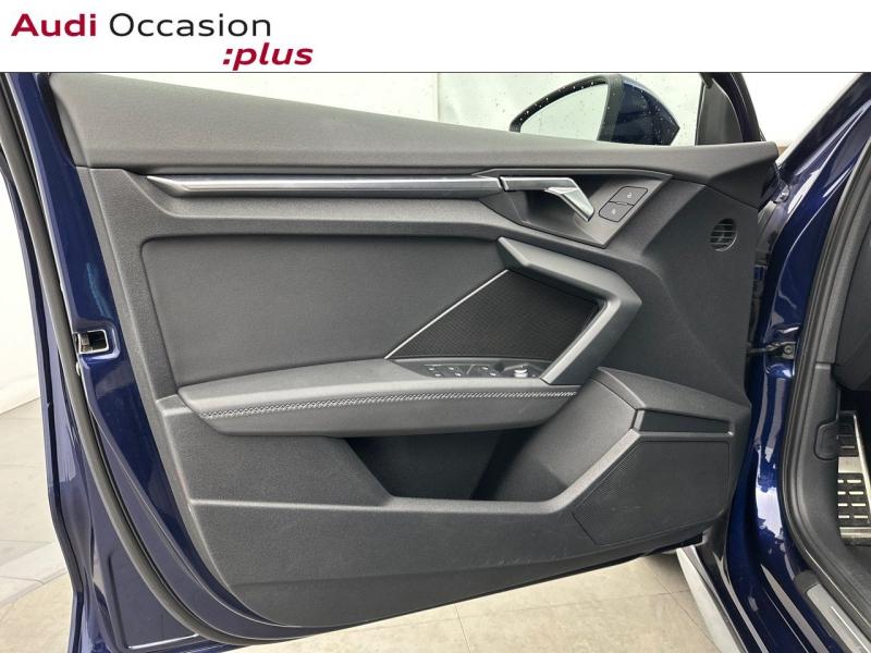 Voitures occasions Audi A3 Berline S line Vélizy-Villacoublay