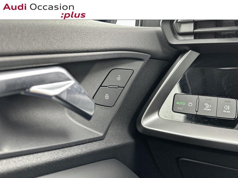 Voitures occasions Audi A3 Berline S line Vélizy-Villacoublay