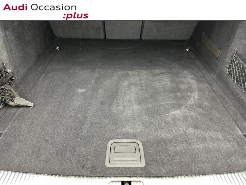 Voitures occasions Audi A4 Avant Competition Vélizy-Villacoublay