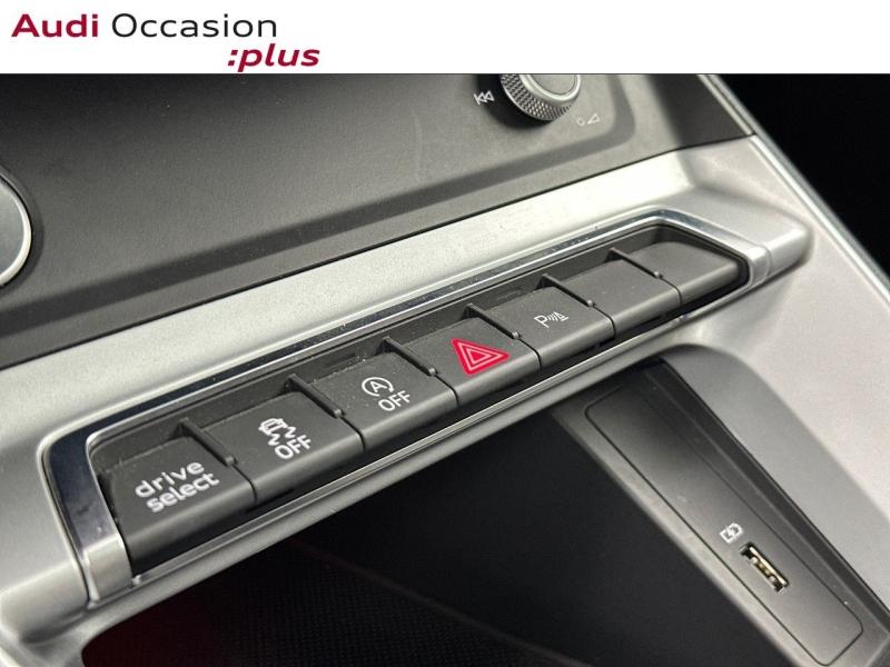 Voitures occasions Audi Q3 Design Luxe Vélizy-Villacoublay