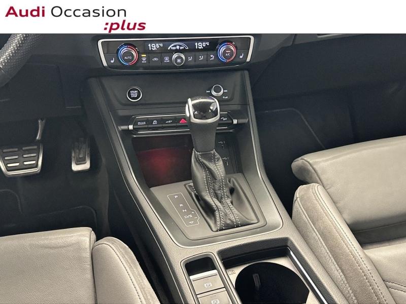 Voitures occasions Audi Q3 S line Vélizy-Villacoublay