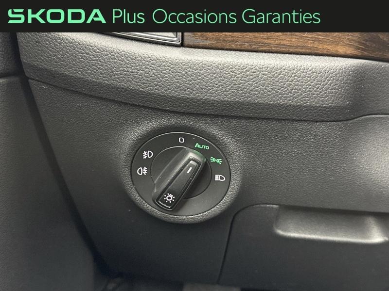 Voitures occasions ŠKODA KODIAQ Scout Vélizy-Villacoublay