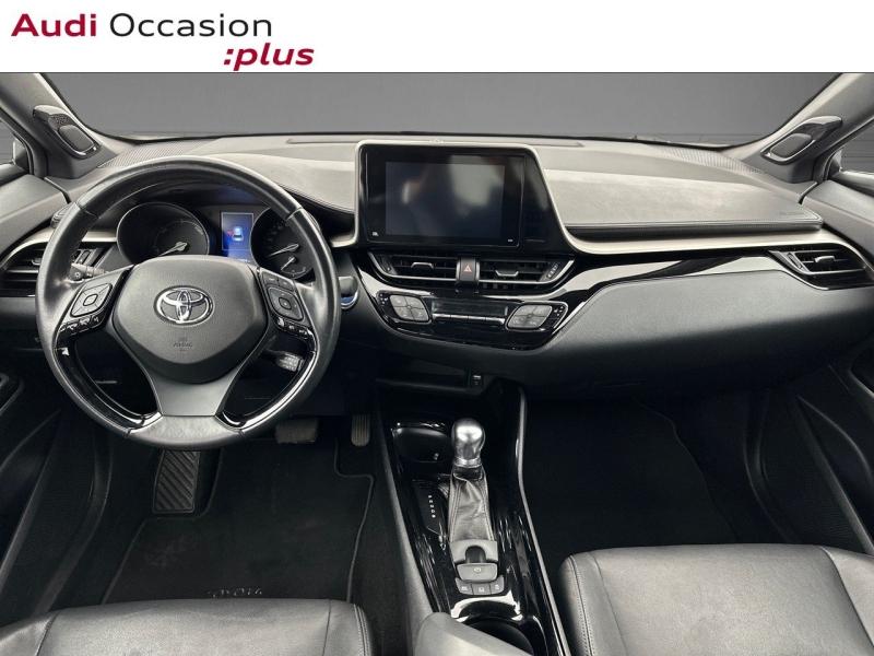 Voitures occasions TOYOTA C-HR Graphic Vélizy-Villacoublay