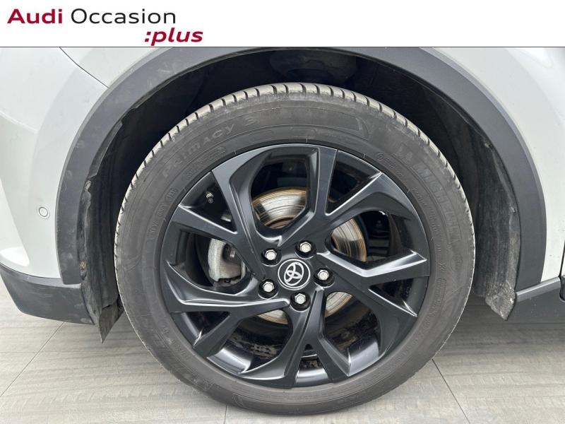 Voitures occasions TOYOTA C-HR Graphic Vélizy-Villacoublay