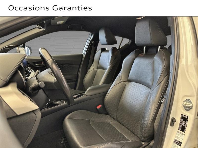 Voitures occasions TOYOTA C-HR Graphic Vélizy-Villacoublay