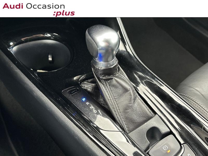 Voitures occasions TOYOTA C-HR Graphic Vélizy-Villacoublay