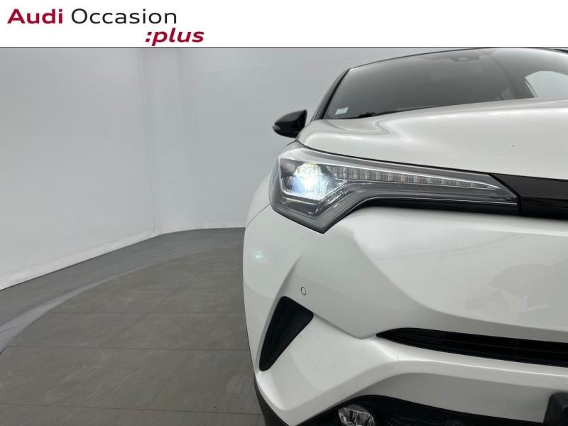 Voitures occasions TOYOTA C-HR Graphic Vélizy-Villacoublay