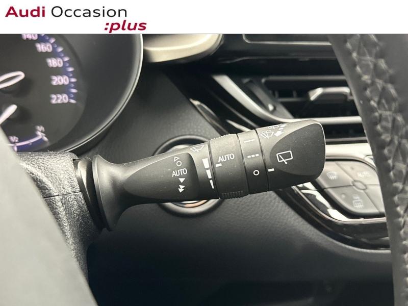 Voitures occasions TOYOTA C-HR Graphic Vélizy-Villacoublay