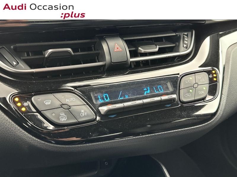 Voitures occasions TOYOTA C-HR Graphic Vélizy-Villacoublay