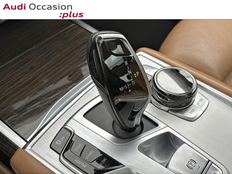 Voitures occasions BMW Série 7 Base Vélizy-Villacoublay