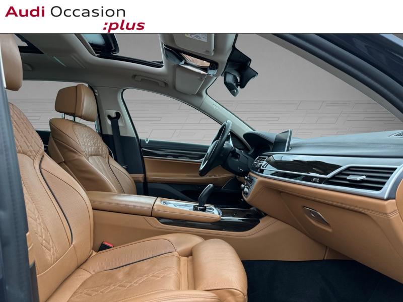 Voitures occasions BMW Série 7 Base Vélizy-Villacoublay