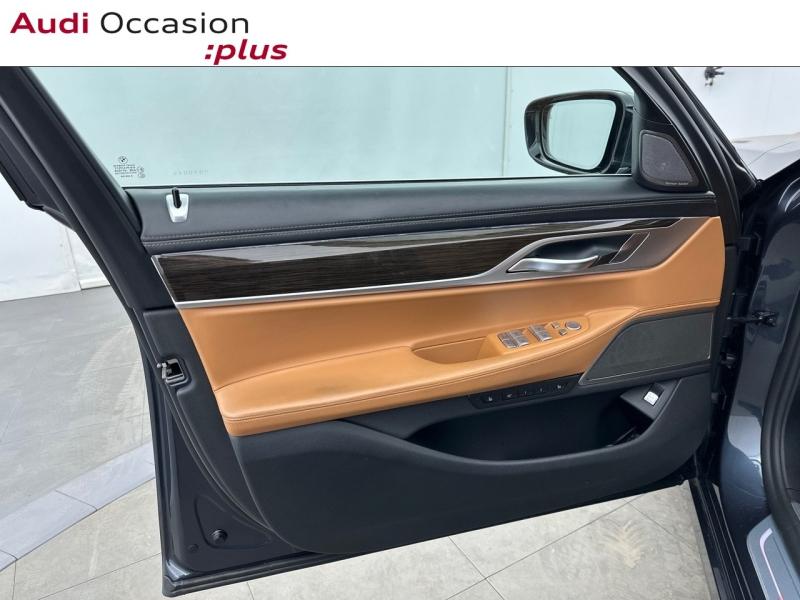 Voitures occasions BMW Série 7 Base Vélizy-Villacoublay