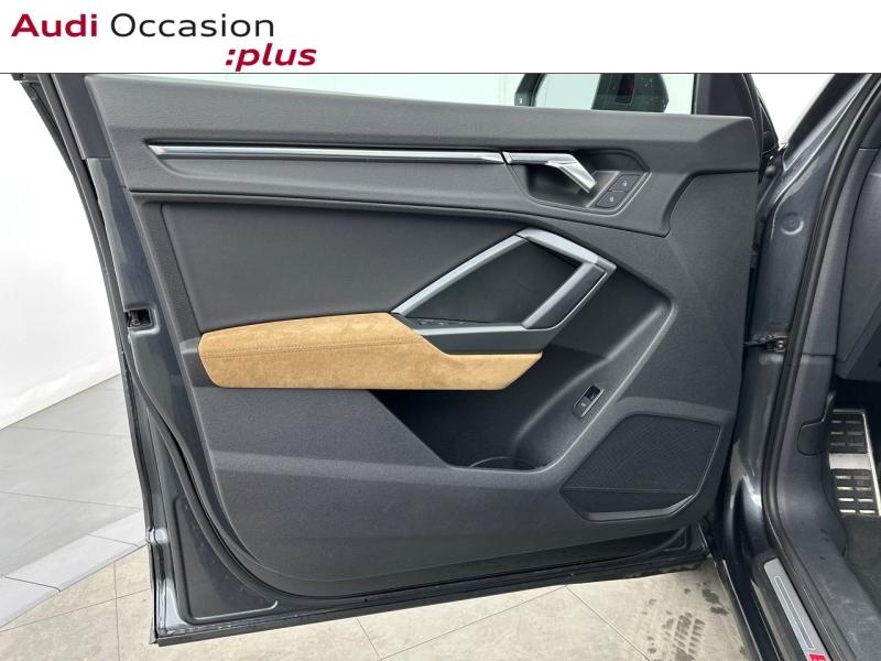 Voitures occasions Audi Q3 S line Vélizy-Villacoublay