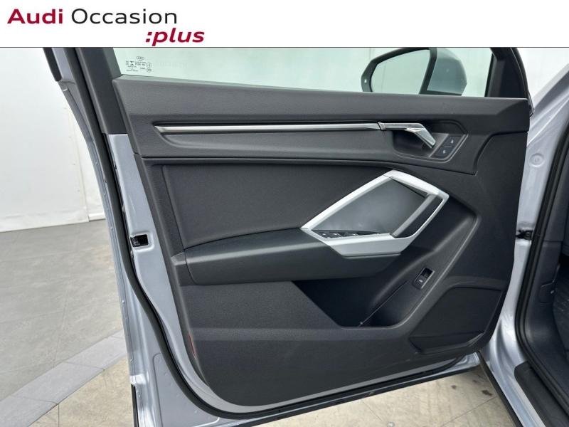 Voitures occasions Audi Q3 Design Vélizy-Villacoublay