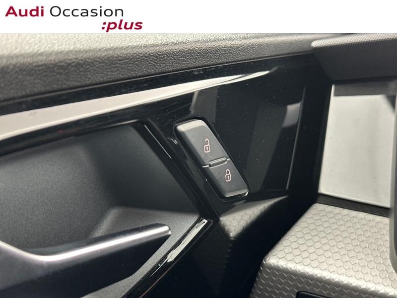 Voitures occasions Audi A1 Sportback S line Vélizy-Villacoublay