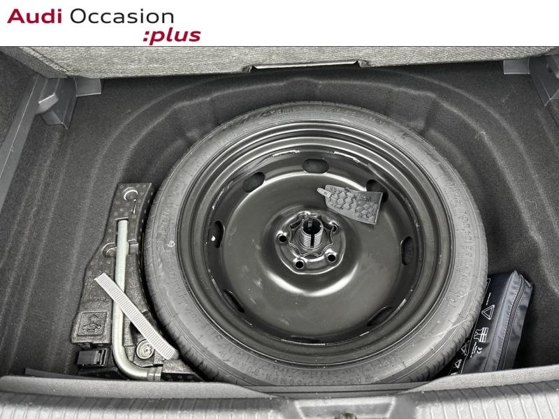 Voitures occasions VOLKSWAGEN GOLF Life 1st Vélizy-Villacoublay