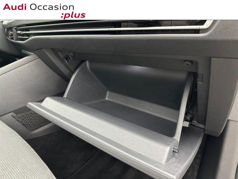 Voitures occasions VOLKSWAGEN GOLF Life 1st Vélizy-Villacoublay