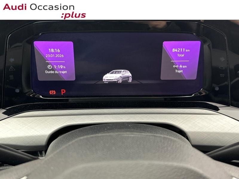 Voitures occasions VOLKSWAGEN GOLF Life 1st Vélizy-Villacoublay