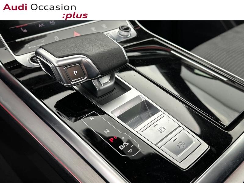 Voitures occasions Audi Q8 S line Vélizy-Villacoublay