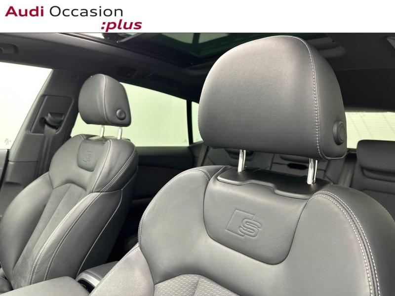 Voitures occasions Audi Q8 S line Vélizy-Villacoublay