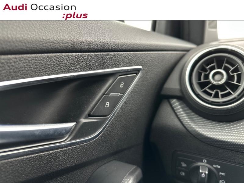 Voitures occasions Audi Q2 S line Vélizy-Villacoublay