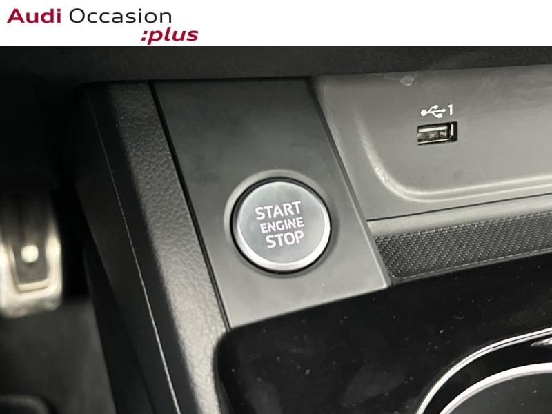 Voitures occasions Audi A4 S line Vélizy-Villacoublay